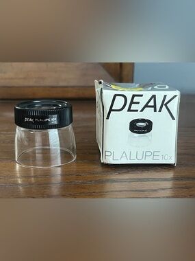 Peak PLALUPE 10x Loupe Magnifier — Black/Clear